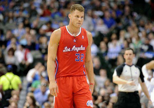 [德甲]第3轮：荷尔斯泰因基尔1-6拜仁慕尼黑 集锦.