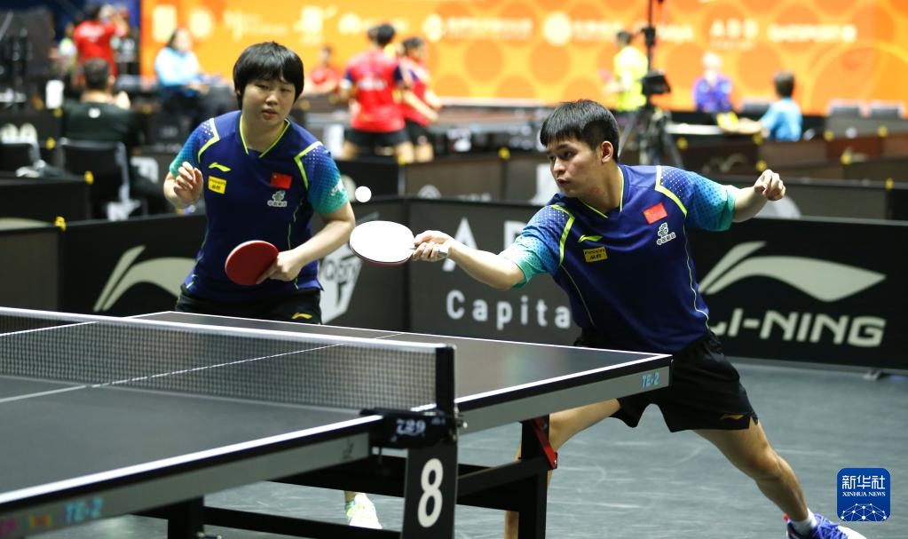 郑钦文出战澳网中央球场揭幕战中新体育.